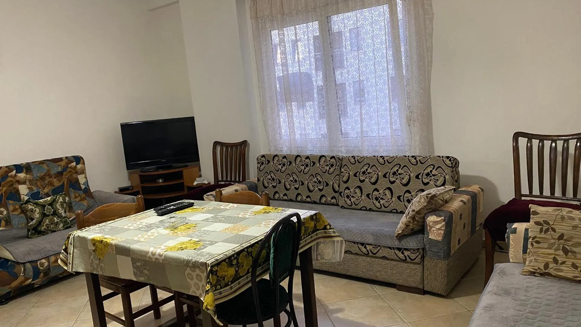 Lake House Pogradec Apartment